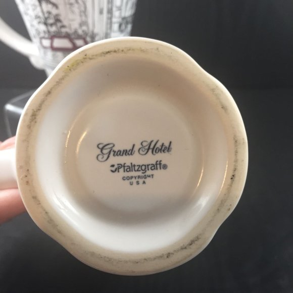 2 Pfaltzgraff Grand Hotel Reception Footed Pedestal Mugs White-Black - Picture 6 of 6